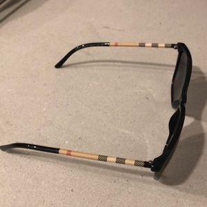 Burberry sunglasses